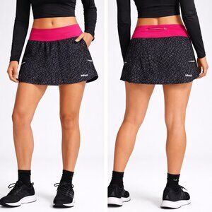Sz Small Hind Skort in Pink & Black